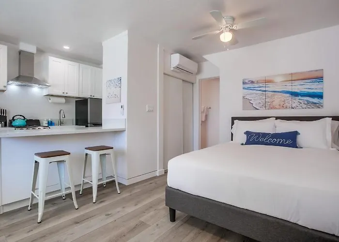 Strandway Suite 1